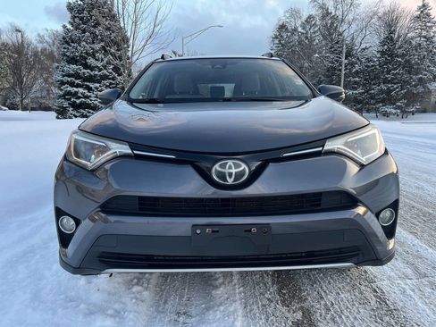 Used 2017 Toyota RAV4 XLE image 2