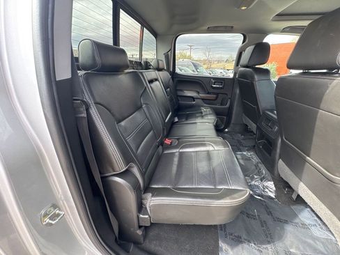 Used 2018 GMC Sierra 2500 Denali w/ Duramax Plus Package image 18