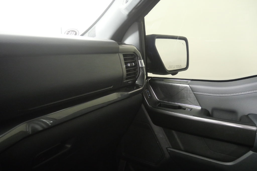 Used 2021 Ford F150 XLT w/ Equipment Group 302A High RWD image 25