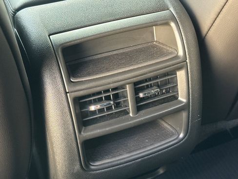 Used 2025 Cadillac XT5 Premium Luxury w/ Technology Package image 38