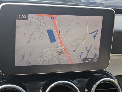 Used 2017 Mercedes-Benz C 300 4MATIC Sedan image 8