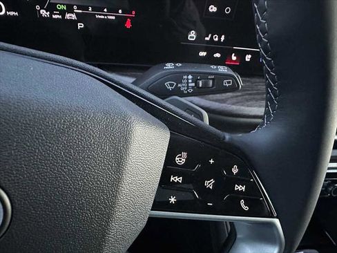 New 2025 Audi Q5 Premium Plus image 34