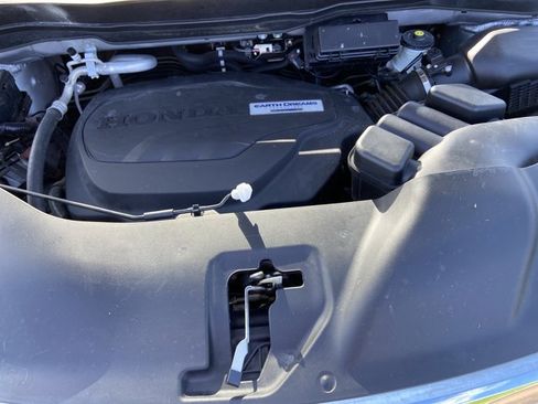 Used 2018 Honda Pilot Touring image 27