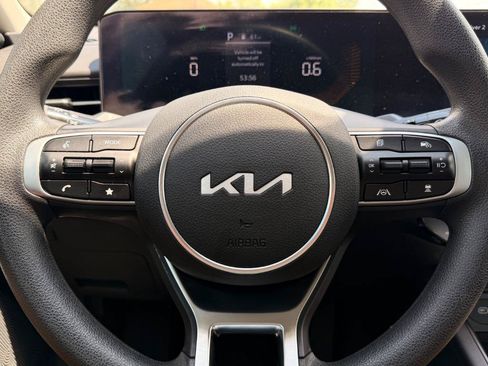 Used 2025 Kia K5 LXS FWD image 11