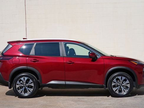 Used 2023 Nissan Rogue SV w/ SV Premium B Package FWD image 48