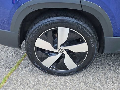 Certified 2024 Volkswagen Taos S AWD/4WD image 9
