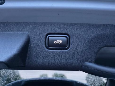 Certified 2024 Kia Sportage X-Line w/ X-Line Premium Package AWD/4WD image 11