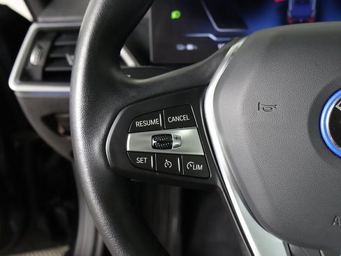 Used 2024 BMW i4 eDrive35 w/ Premium Package image 41