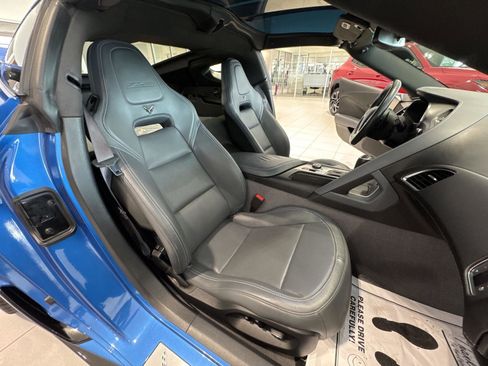 Used 2016 Chevrolet Corvette Z06 w/ 2LZ Preferred Equipment Group RWD image 12