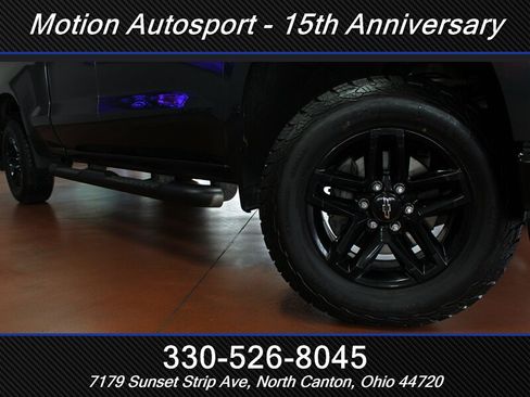 Used 2019 Chevrolet Silverado 1500 Custom Trail Boss w/ Custom Convenience Package AWD/4WD image 44