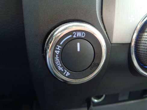 Used 2019 Toyota Tundra SR AWD/4WD image 14