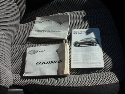 Used 2010 Chevrolet Equinox LT AWD/4WD image 30