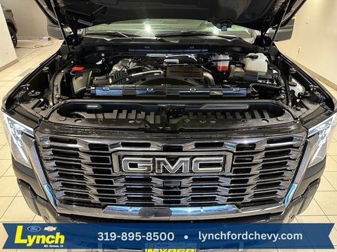 Used 2024 GMC Sierra 2500 Denali Ultimate w/ Max Trailering Package AWD/4WD image 31