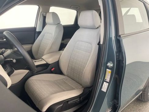 Used 2023 Honda HR-V LX image 33