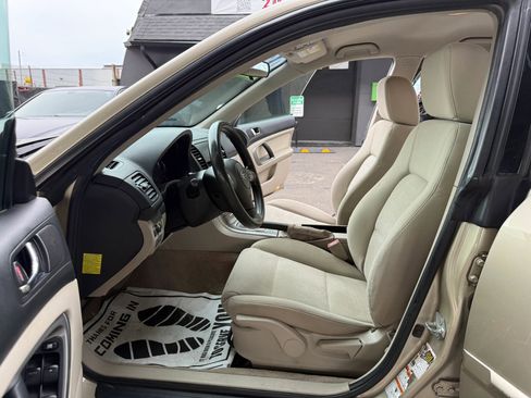 Used 2008 Subaru Outback 2.5i image 7