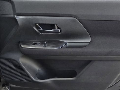 New 2026 Nissan Kicks S FWD image 8