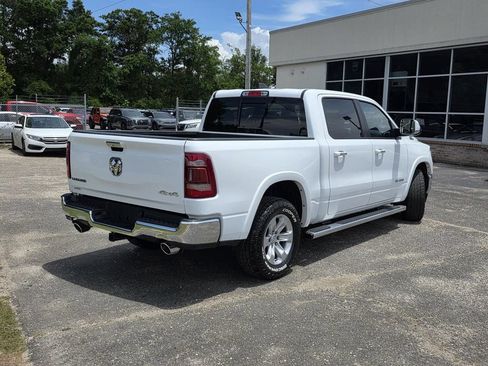 Used 2022 RAM 1500 Laramie AWD/4WD image 6