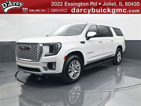Used 2021 GMC Yukon XL Denali image 1