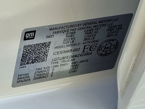 Used 2021 GMC Sierra 1500 Denali w/ Driver Alert Package II image 28