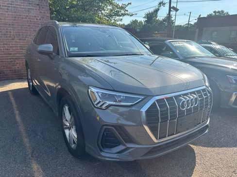 Certified 2024 Audi Q3 2.0T Premium Plus AWD/4WD image 11