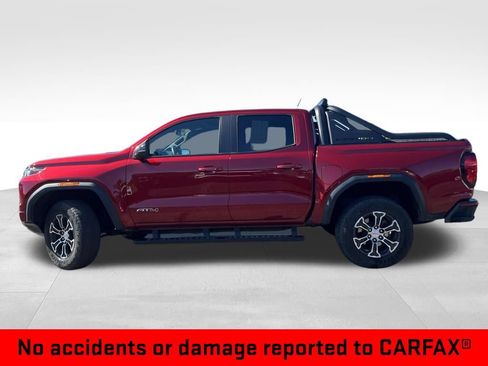 Used 2023 GMC Canyon AT4 w/ LPO, Sports Bar Package AWD/4WD image 2