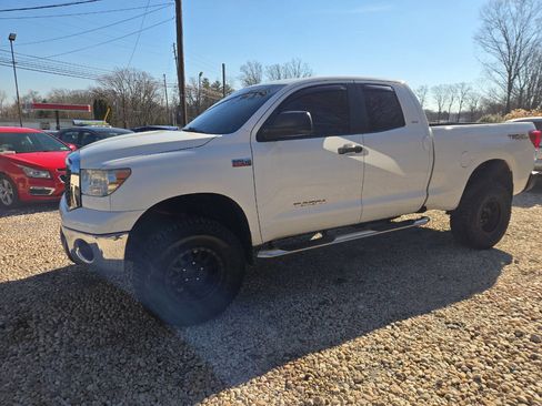 Used 2010 Toyota Tundra 4x4 Double Cab image 27