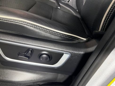 Used 2025 RAM 1500 Laramie AWD/4WD image 23