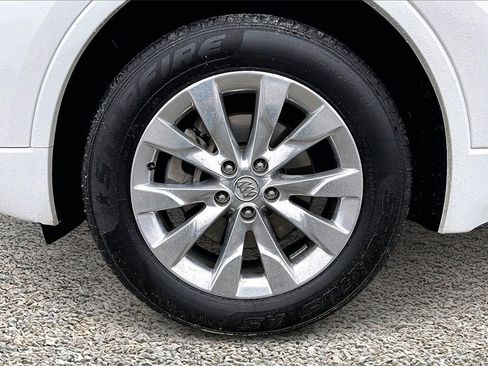 Used 2017 Buick Envision Essence image 8