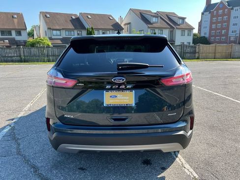 Used 2022 Ford Edge SEL w/ Convenience Package AWD/4WD image 9