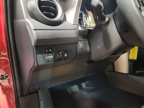 Used 2017 Toyota RAV4 LE w/ All Weather Liner Package image 19