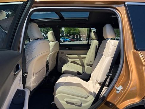 New 2026 Jeep Grand Cherokee L Limited AWD/4WD image 26