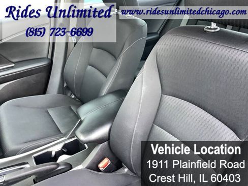 Used 2015 Honda Accord Sport image 17