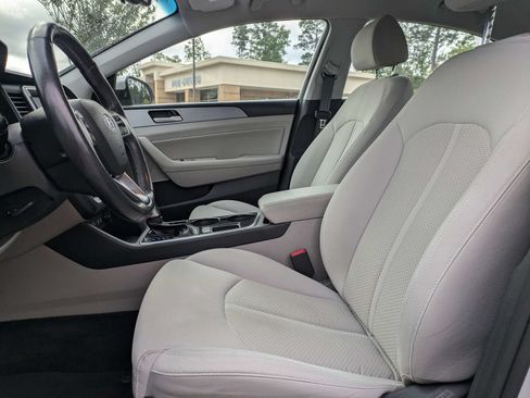 Used 2019 Hyundai Sonata SEL FWD image 9