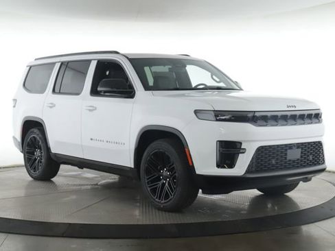 New 2026 Jeep Grand Wagoneer Limited AWD/4WD image 2