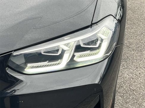 Used 2023 BMW X3 sDrive30i w/ Premium Package image 9