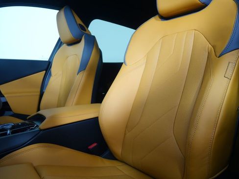 Used 2026 BMW X3 xDrive30 w/ Premium Package image 11