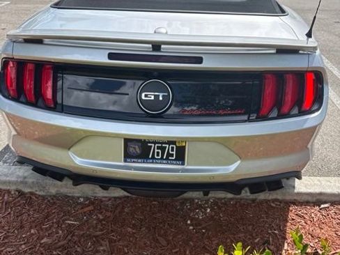 Used 2019 Ford Mustang GT Premium w/ Equipment Group 401A RWD image 8