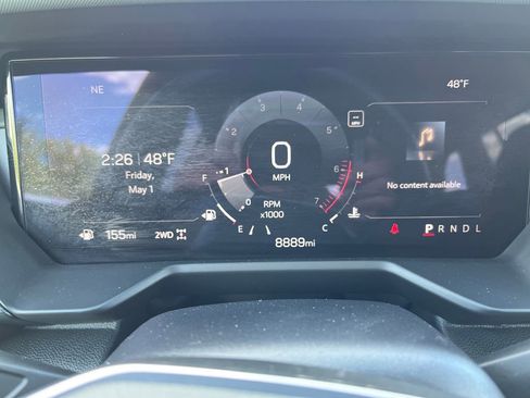 Used 2025 GMC Acadia AT4 w/ LPO, Floor Liner Package AWD/4WD image 17