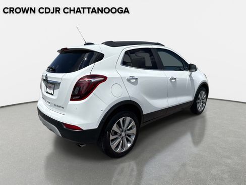 Used 2018 Buick Encore Preferred FWD image 4