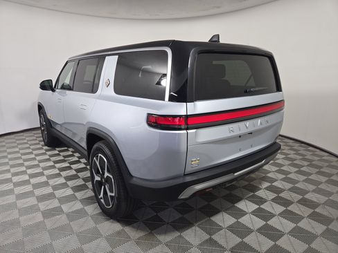 Used 2024 Rivian R1S Adventure AWD/4WD image 3