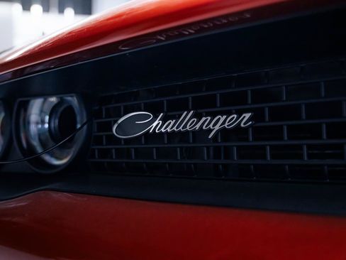 Used 2023 Dodge Challenger R/T Scat Pack RWD image 16