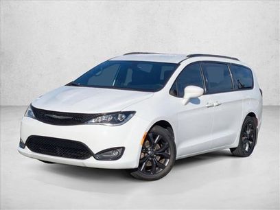 Used 2018 Chrysler Pacifica Touring-L Plus w/ S Appearance Package