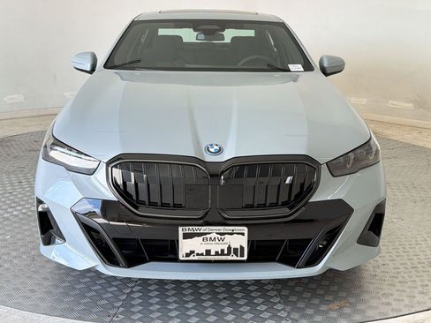 New 2026 BMW i5 eDrive40 w/ M Sport Package AWD/4WD image 6