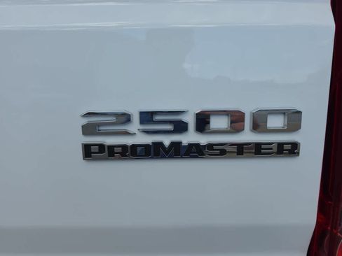 Used 2026 RAM ProMaster 2500 w/ Convenience Group FWD image 7