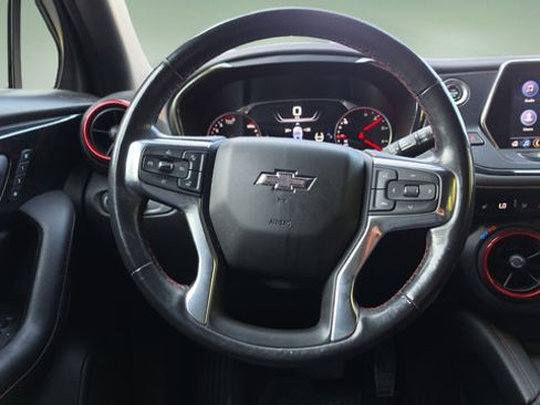 Used 2021 Chevrolet Blazer RS w/ Enhanced Convenience Package AWD/4WD image 9