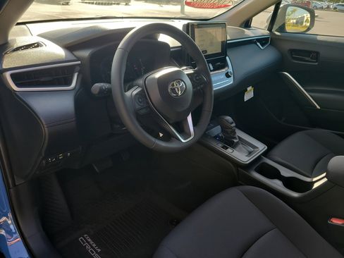 Certified 2026 Toyota Corolla Cross LE image 19