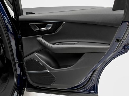 Used 2023 Audi Q7 3.0T Premium Plus image 39