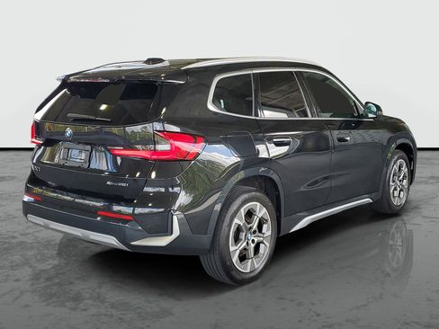 Used 2025 BMW X1 xDrive28i AWD/4WD image 2