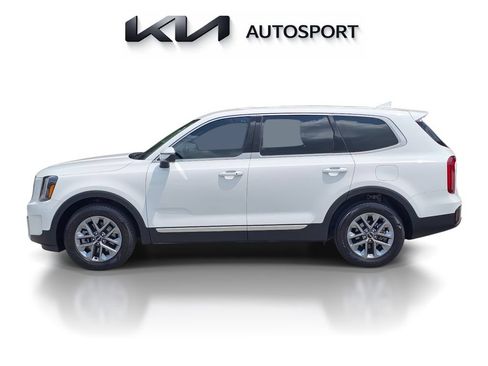 Certified 2025 Kia Telluride LX FWD image 14