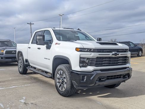 New 2026 Chevrolet Silverado 2500 Custom w/ Custom Value Package image 5